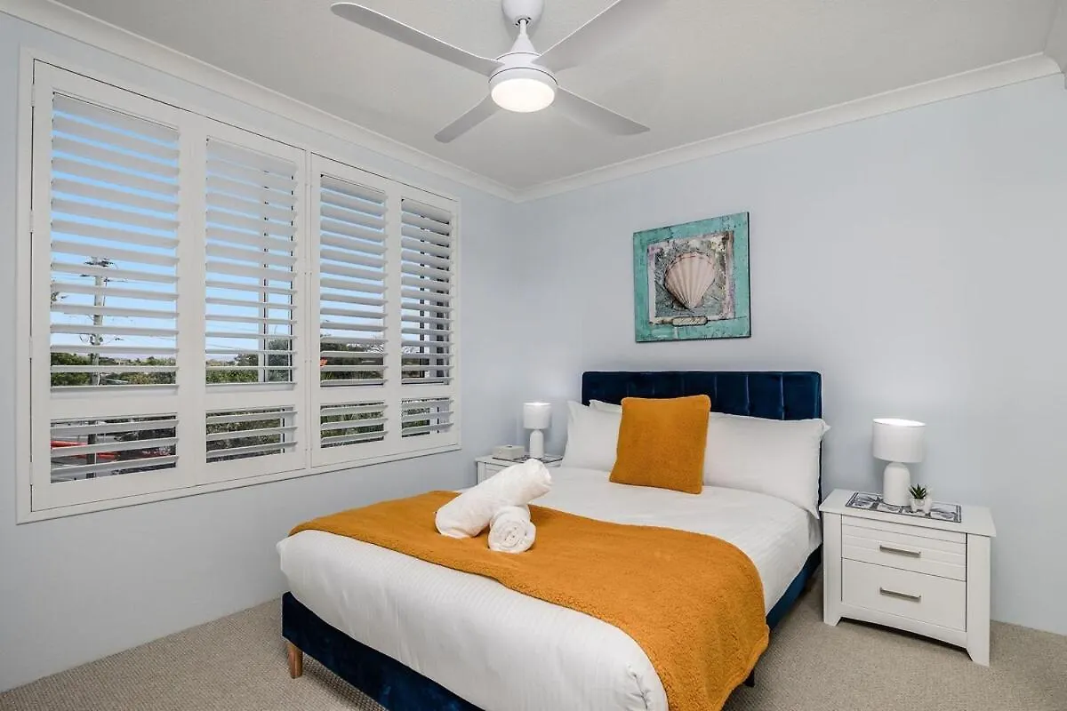 'Santorini' At Mermaid Beach Gold Coast Apartment